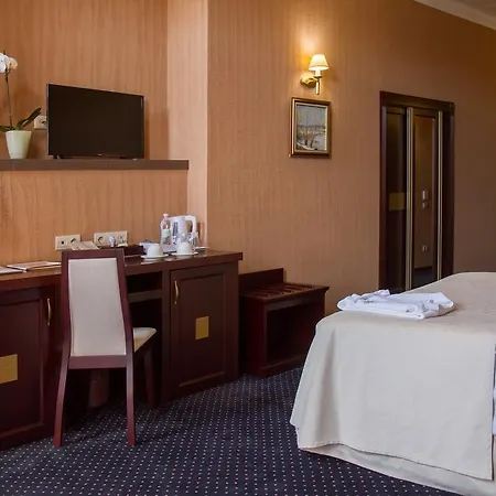 & 5* Kijów