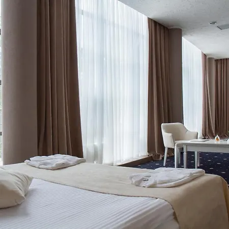 City Holiday & Spa Hotel