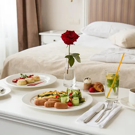City Holiday & Spa Hotel 5*