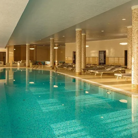 City Holiday & Spa Hotel